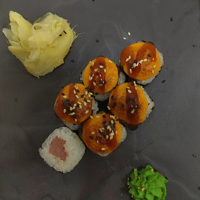 Запеченные хосомаки с тунцом